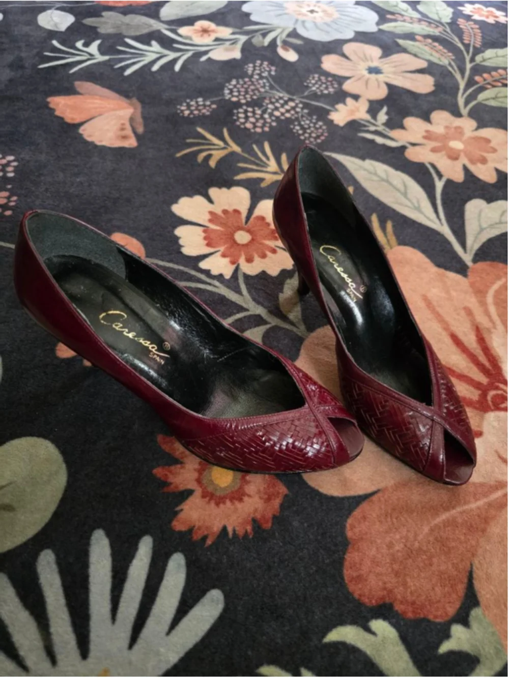 Vintage Caressa Deep Red Woven Peep Toe Heels Size 8 Made in Spain OfficeSiren
